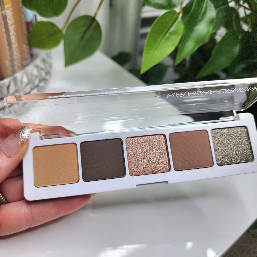 Natasha Denon AYANA pallet